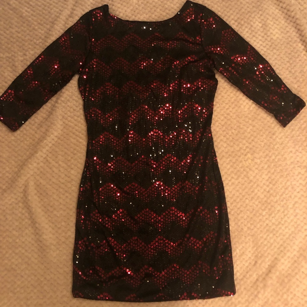 🔥Frederick’s Sexy Sequin Mini Dress🔥